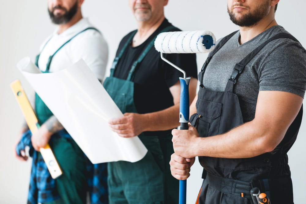 Servicios Profesionales de Pintura y Acristalamiento